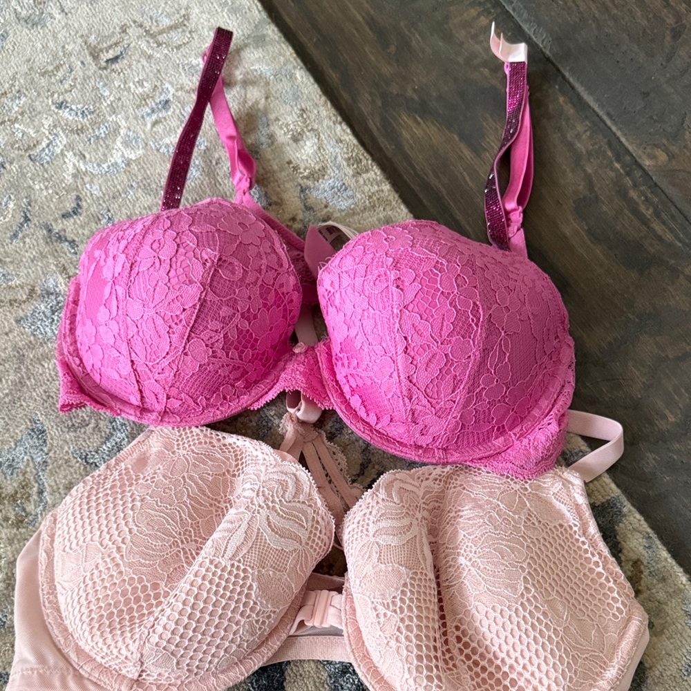 Set of Two  Lace Push-Up Bras 34D